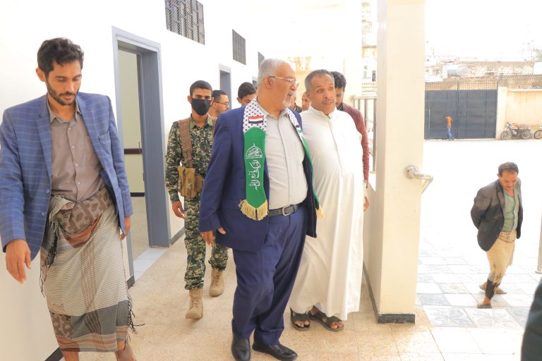 وزير الشؤون الاجتماعية يزور مدرسة إبصار لتعليم المكفوفين ويشيد بجهود الجمعية